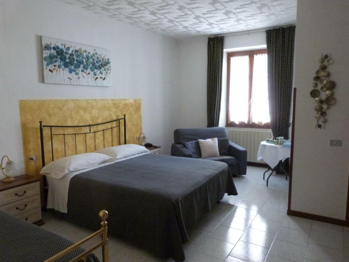 Locanda Calianna Laveno Buitenkant foto